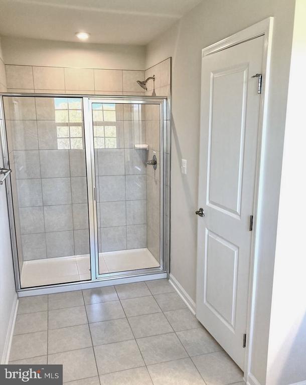 Building Photo - 5303 Ivy Hill Dr