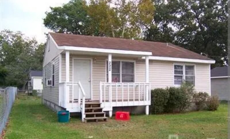 Primary Photo - 222 N 31st St