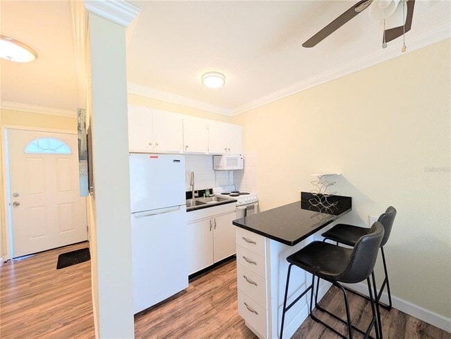 Building Photo - 5917 Todd St