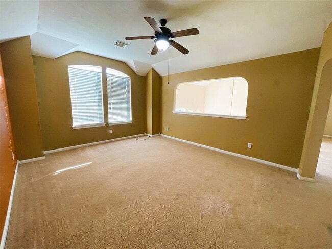 Building Photo - 26311 Meadow Dawn Ln