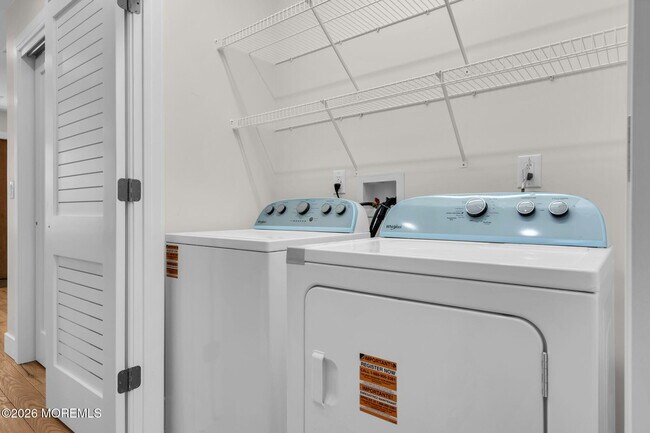 Building Photo - 2334 Adams Ave