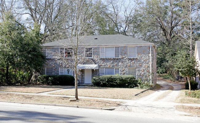 Primary Photo - 209 S Harden St