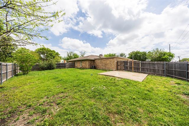Building Photo - 2731 Forest Grove Dr