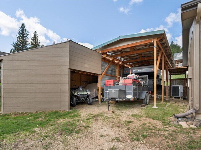 Building Photo - Spacious Single-Level Home in Wilderness Ranch