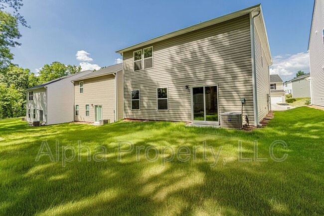 Building Photo - 4107 Garrison Ln