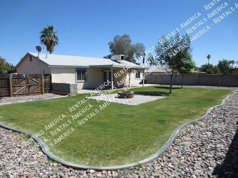 Building Photo - 13410 N 41st Pl