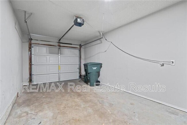 Building Photo - 3468 Harvard St