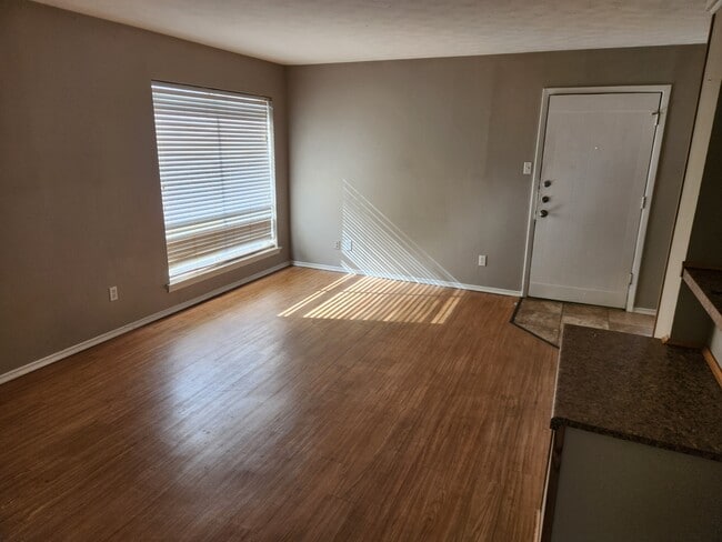 Building Photo - 5000 Bowser Ave