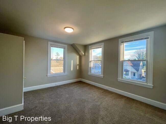 Building Photo - 4 br, 2 bath House - 3013 N Washington Street