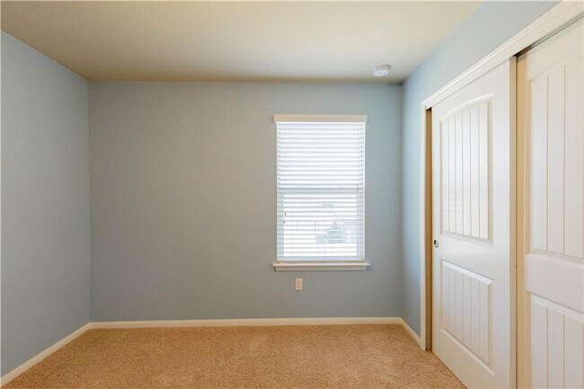 Building Photo - Spacious 4/BR, 2.5/BA Home in Cedar Park –...