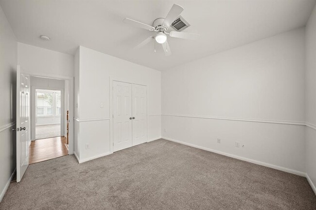 Building Photo - 1509 Roy St