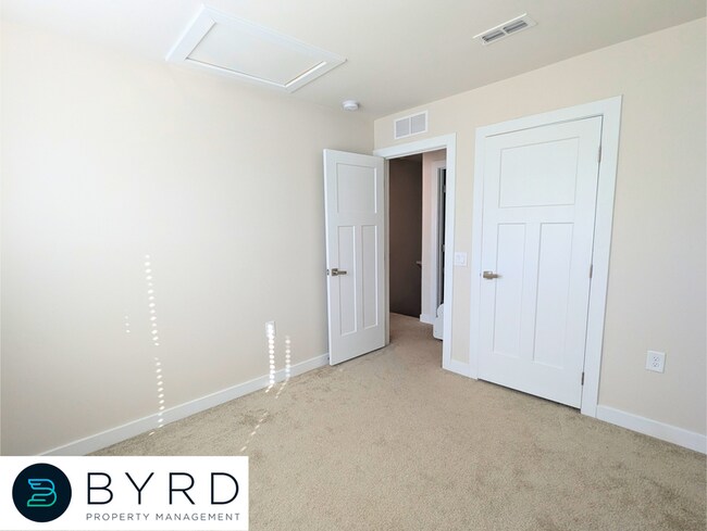 Building Photo - 5205 Addison Gate Dr