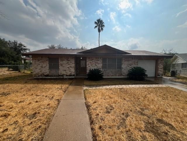 Primary Photo - 407 Amhurst Dr