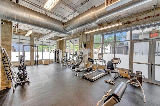 Building Photo - 411 NW 1st Ave