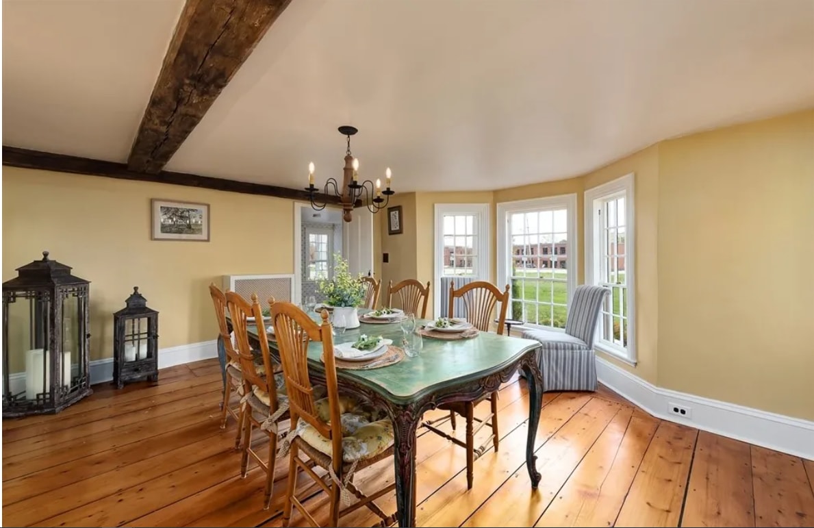 Dining Room - 21 Endicott Rd