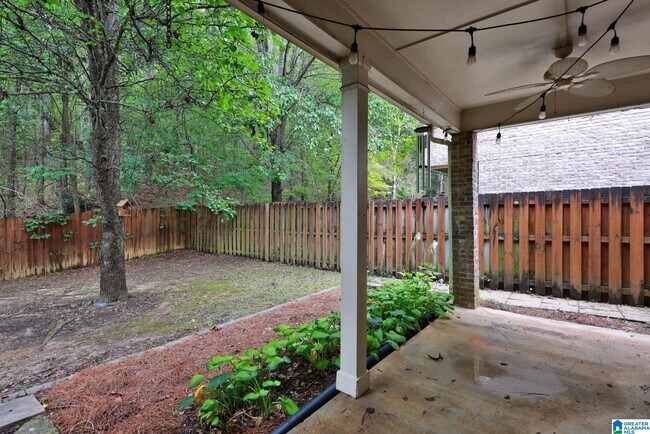 Building Photo - 117 Frances Ln