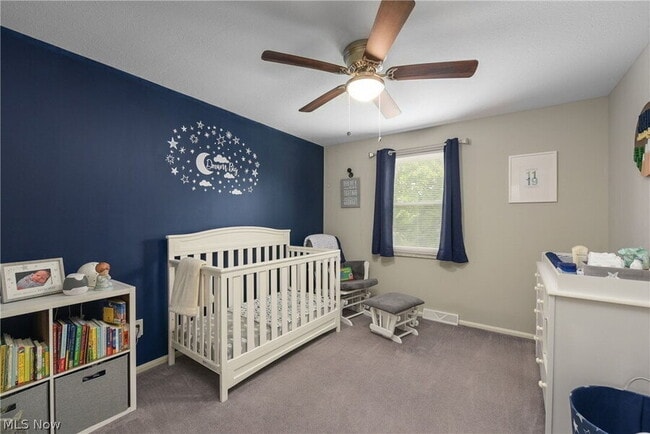 Building Photo - 3270 Higley Rd