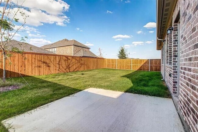 Building Photo - 6221 Hightower St