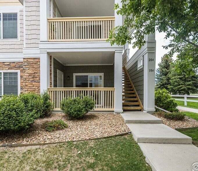 Building Photo - 4925 Hahns Peak Dr
