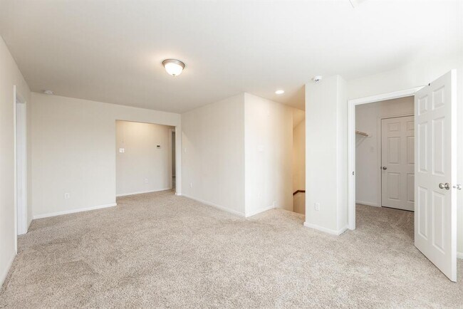 Building Photo - 17923 Alora Springs Trace