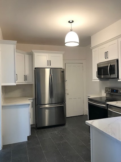 Kitchen - 37 Poningo St