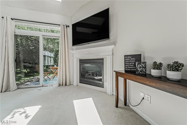 Building Photo - 5760 Emerald Ridge Pkwy