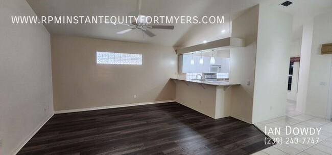 Building Photo - 3-Bedroom Home in North Fort Myers