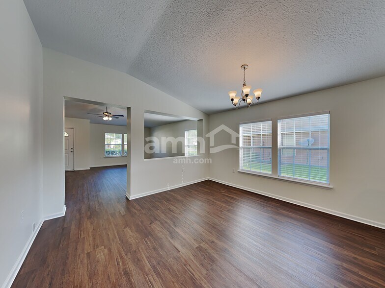 Building Photo - 3071 Bent Bow Ln