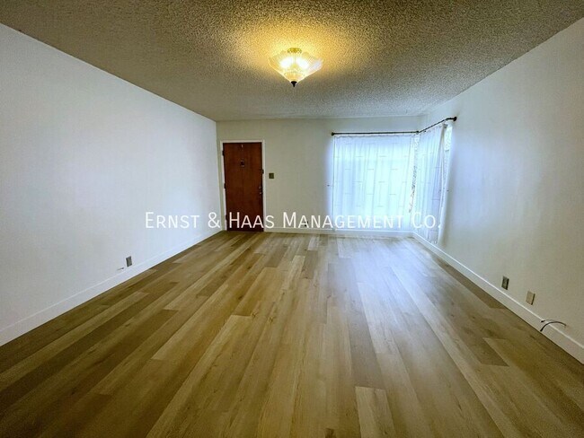 Building Photo - 640 E Carson St