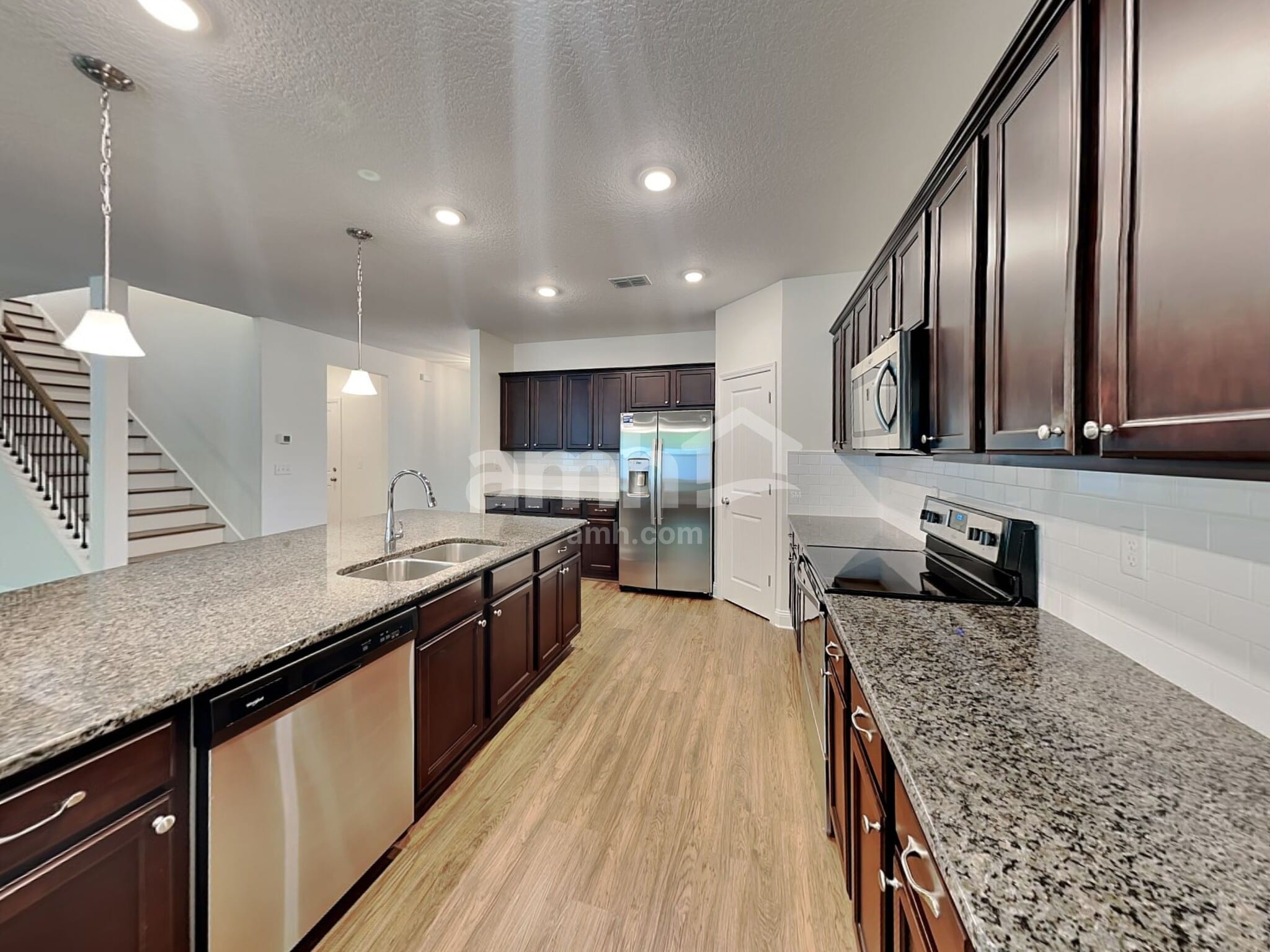 Building Photo - 3150 Creek Village Ln