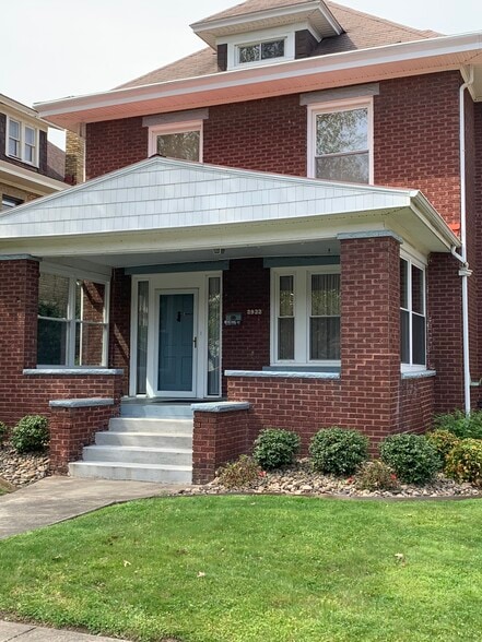 Street view - 2922 Merrill Ave