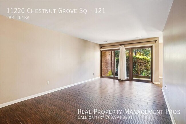 Building Photo - 11220 Chestnut Grove Square