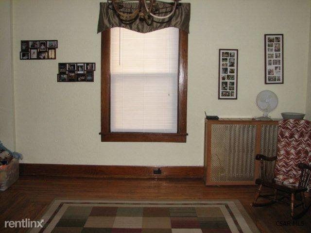 Building Photo - 4 br, 2 bath House - 457 Strayer Street,