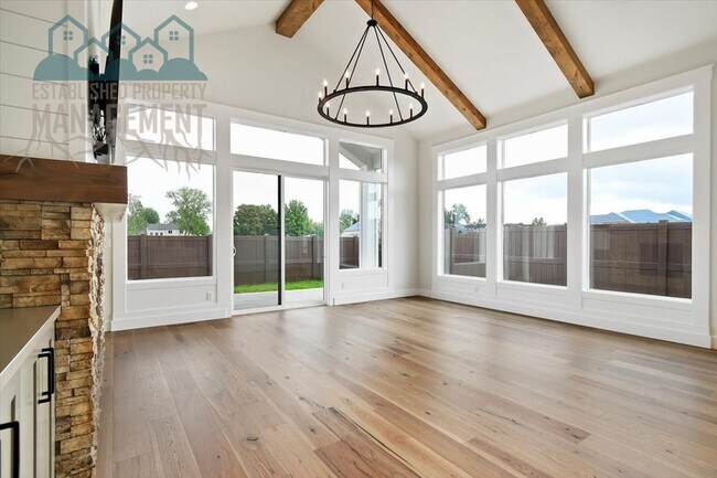 Building Photo - 10642 W Lothbury Dr