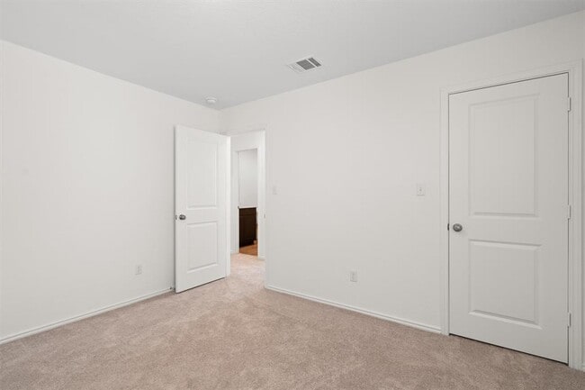 Building Photo - 1213 Catfish Ln