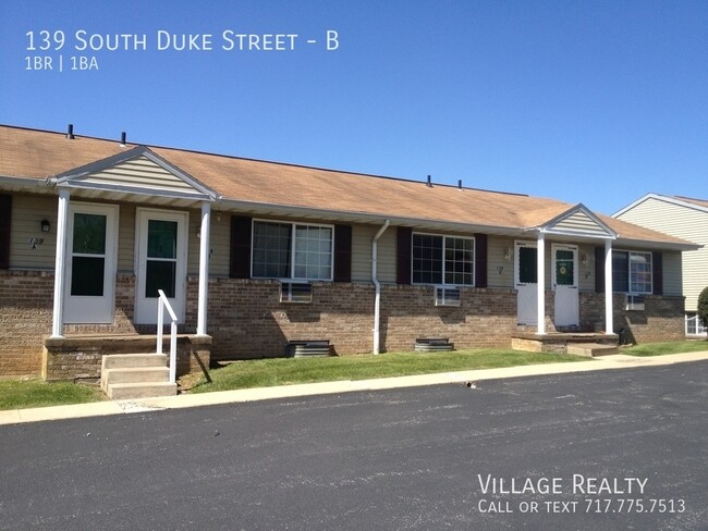 Primary Photo - 139 S Duke St