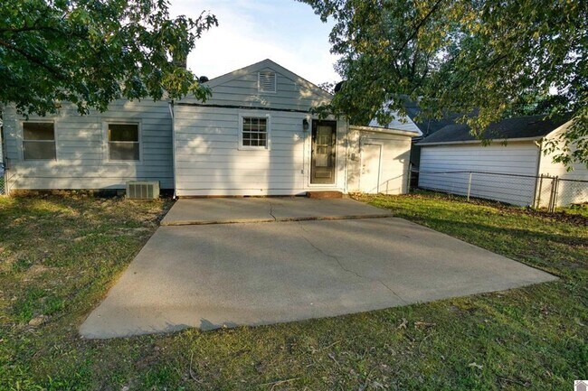 Building Photo - Cute House in Paducah City