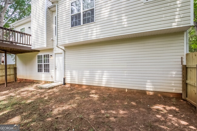 Building Photo - 308 Barr Cir