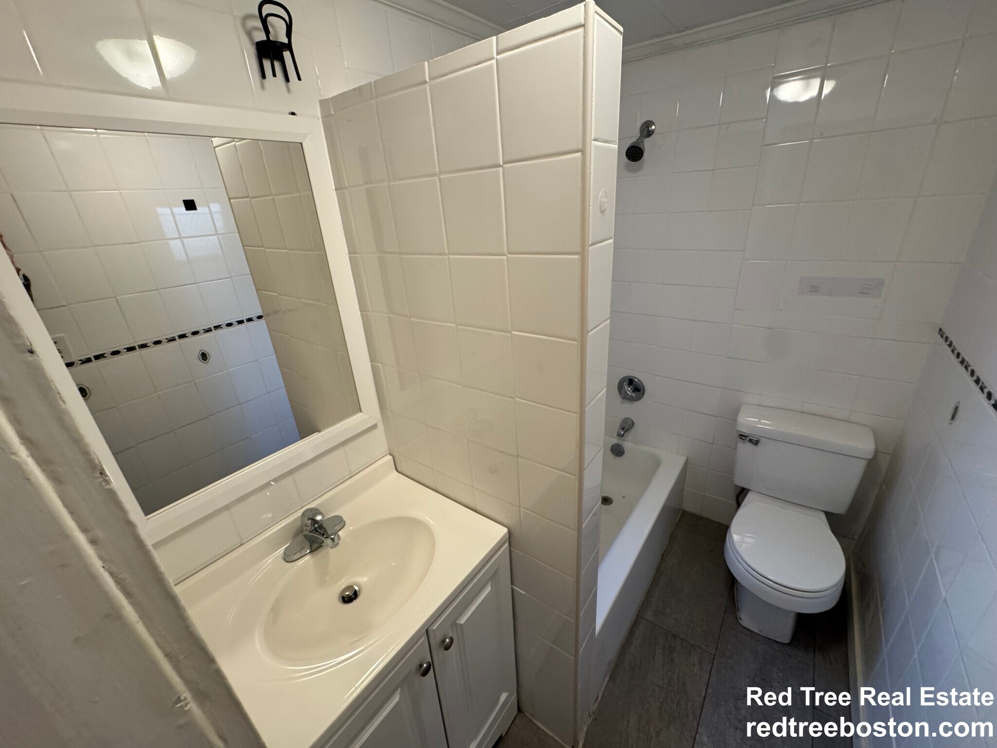 Building Photo - 1725 Commonwealth Ave