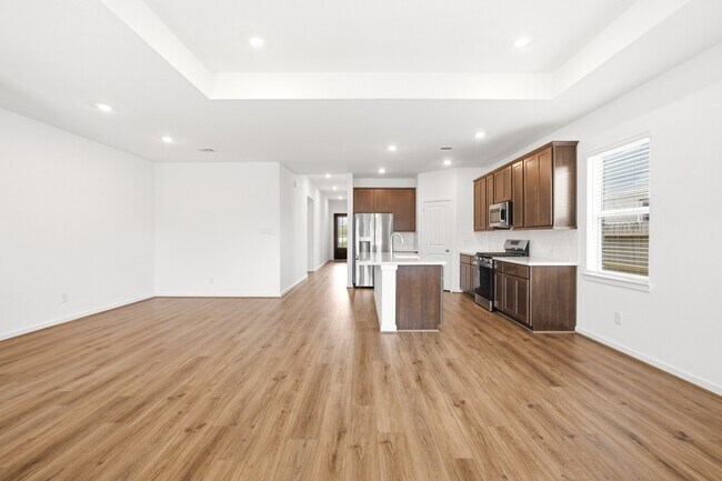 Building Photo - 9723 Avalon Vw Dr
