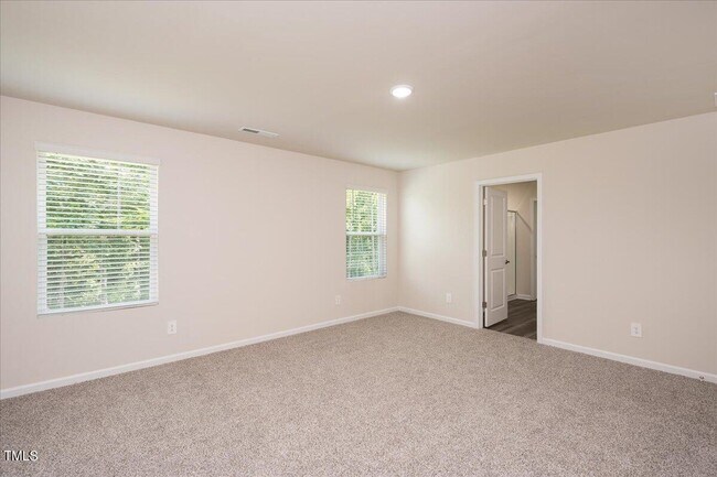 Building Photo - 937 Avonmore Dr