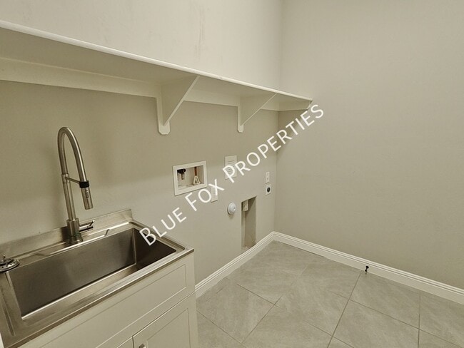 Building Photo - 5257 W Toronto Highlands Ln