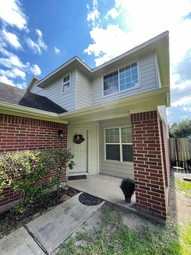 Building Photo - 12702 Claradeen Ct