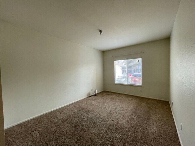 Building Photo - 2575 S Syracuse Way