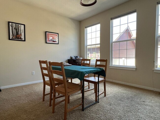 Building Photo - Charming 3BD/3BA Home in Lafayette, CO! Av...