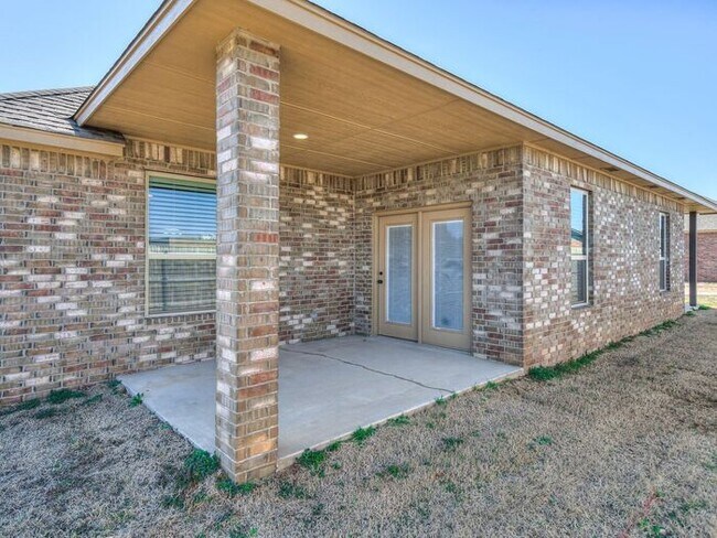 Building Photo - Brand New Senior Living Community!!