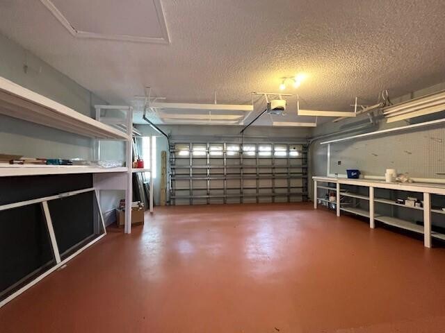 Building Photo - 10110 NW 5th St