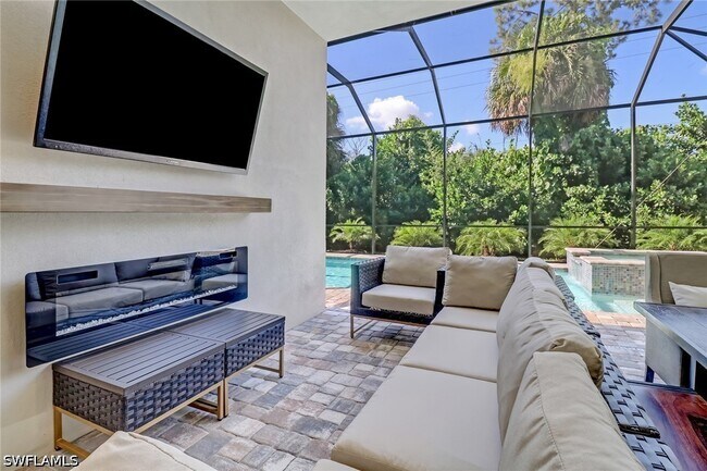 Building Photo - 2875 Coco Lakes Dr