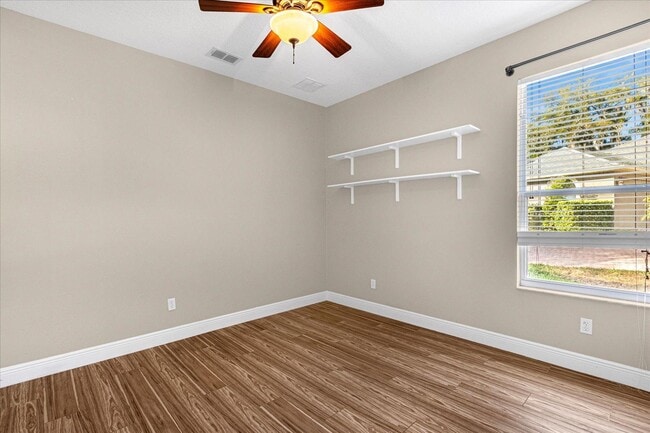 Building Photo - 2625 Tweed Run