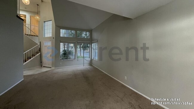 Building Photo - 7855 Green Crest Ct